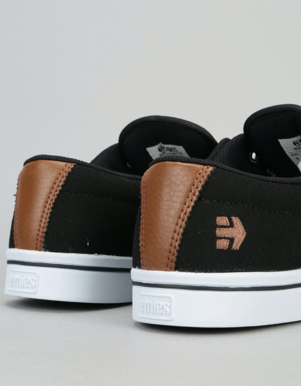 Etnies Jameson 2 ECO Skate Shoes - Black/Raw