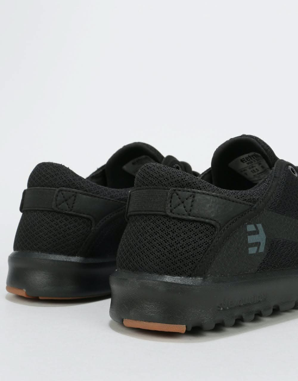 Etnies Scout Skate Shoes - Black/Black/Gum