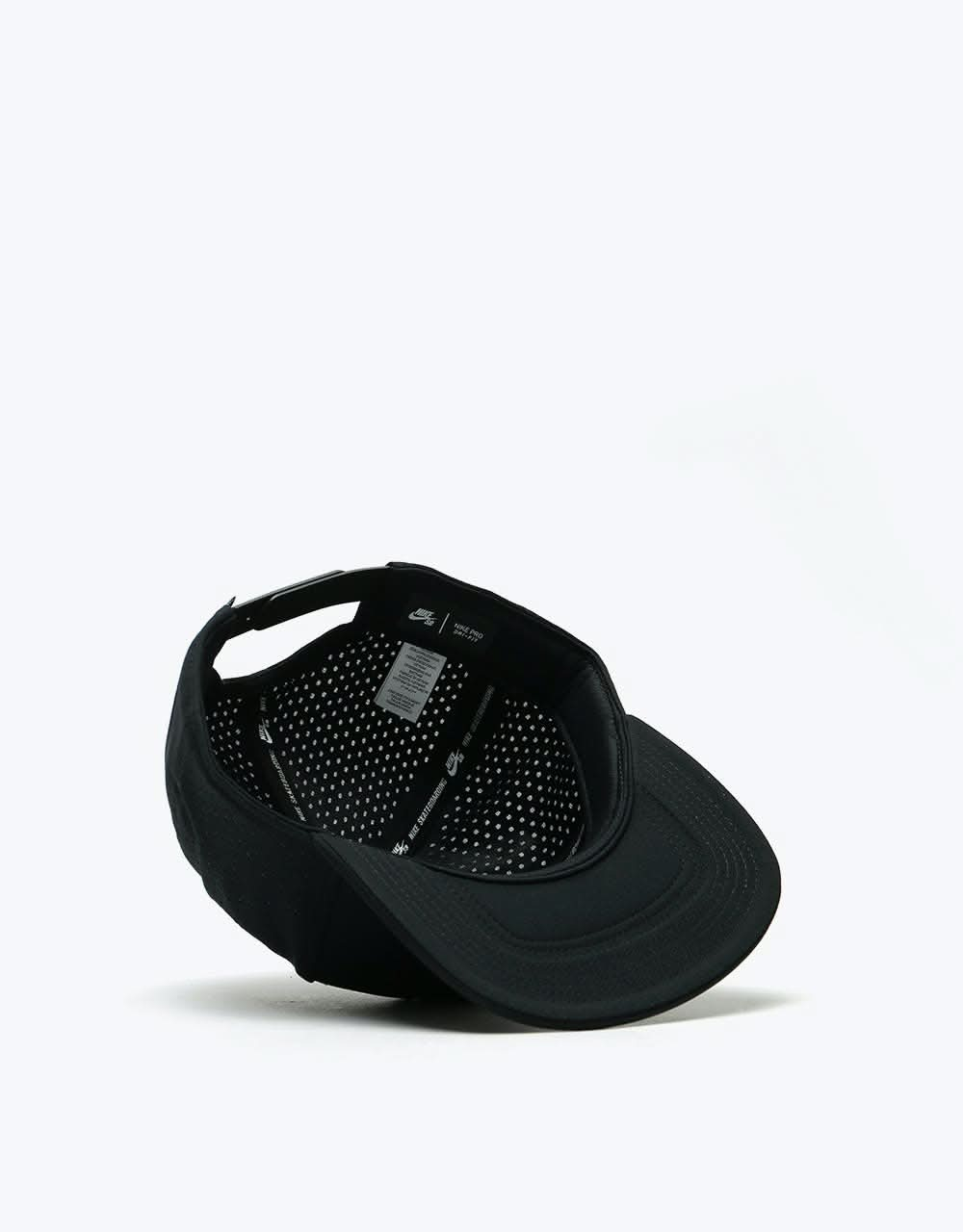 Nike SB Aerobill Pro 2.0 Snapback Cap - Black