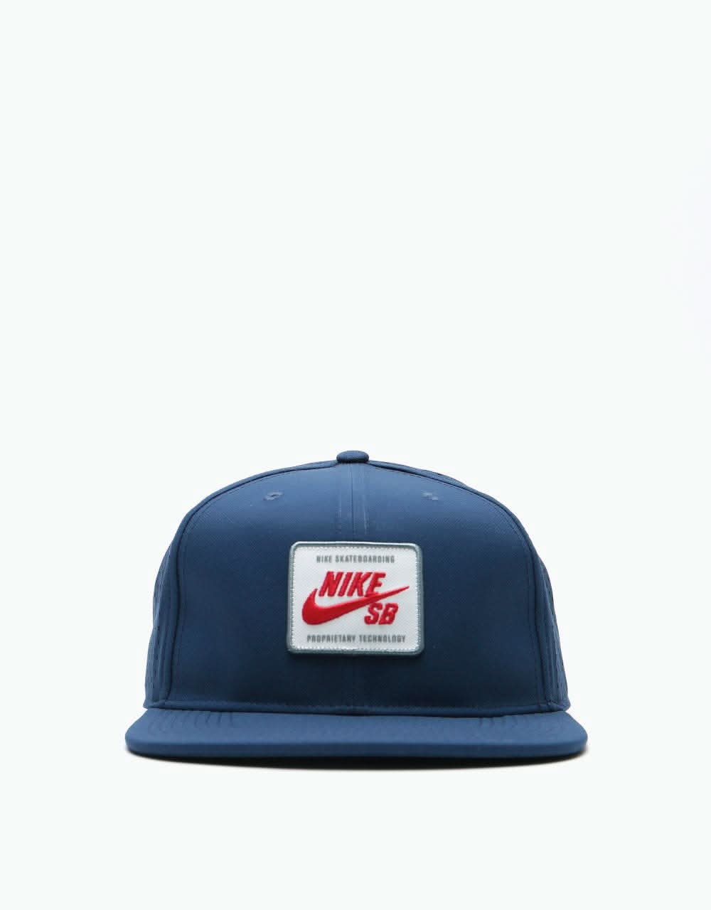 Nike SB Aerobill Pro 2.0 Snapback Cap - Midnight Navy/University Red