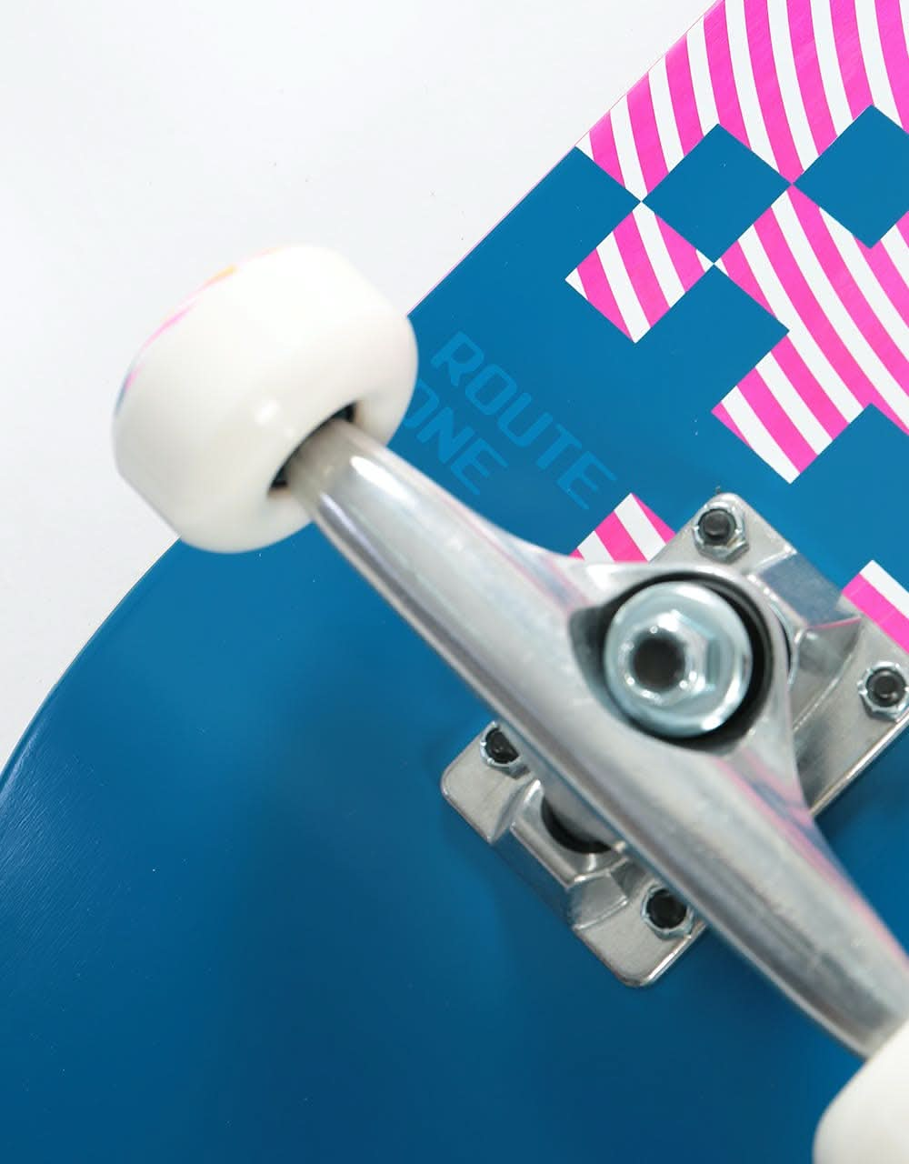 Route One Pixwirl Complete Skateboard - 8"