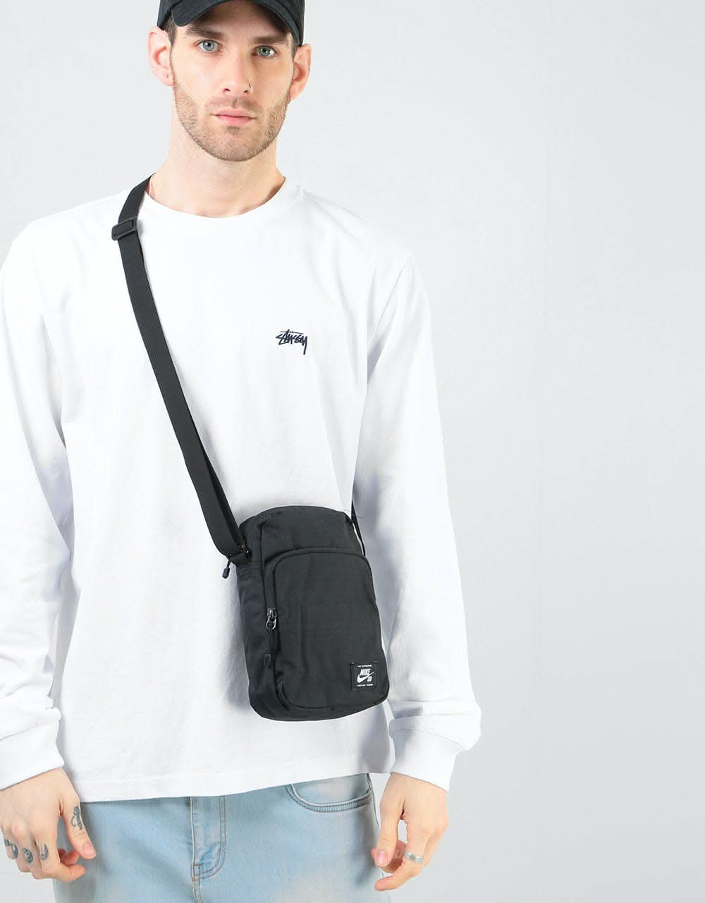 Nike SB Heritage Cross Body Bag - Black/Black/White