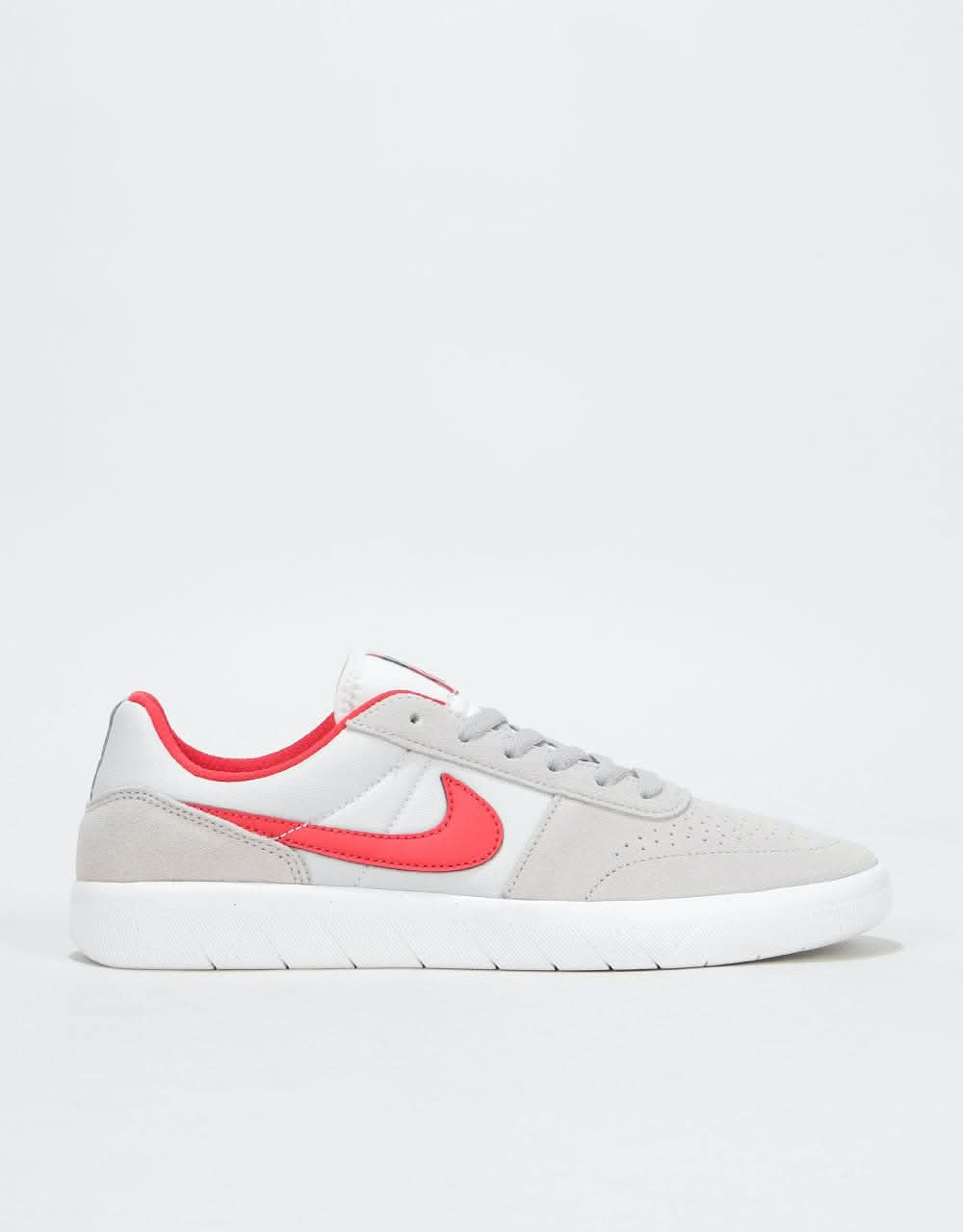 Nike SB Team Classic Skate Shoes - Atmosphere Grey/University Red-Vast