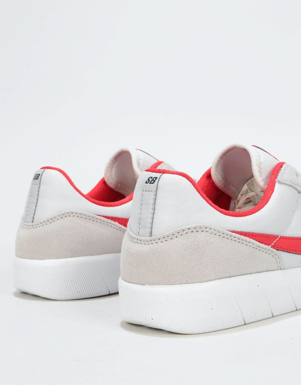 Nike SB Team Classic Skate Shoes - Atmosphere Grey/University Red-Vast