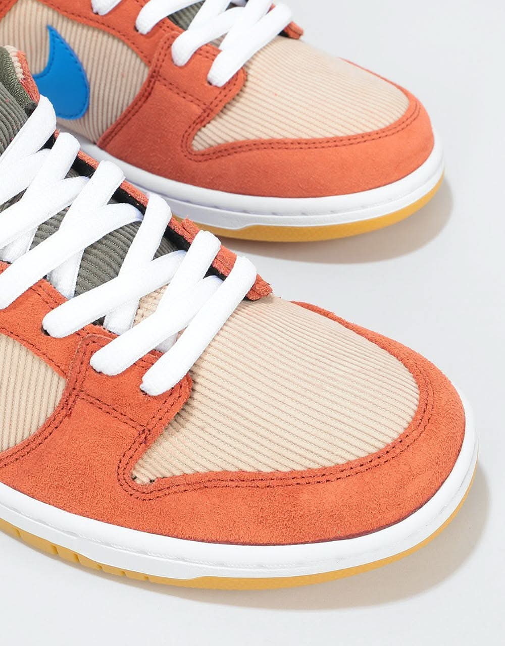 Nike SB Dunk Low Pro Skate Shoes - Dusty Peach/Photo Blue-Desert Ore