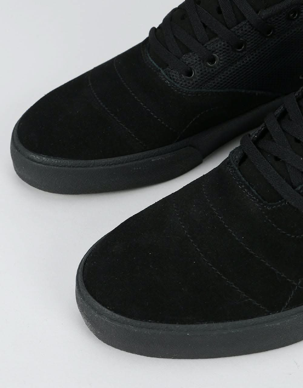 Lakai Bristol Skate Shoes - Black/Black Suede