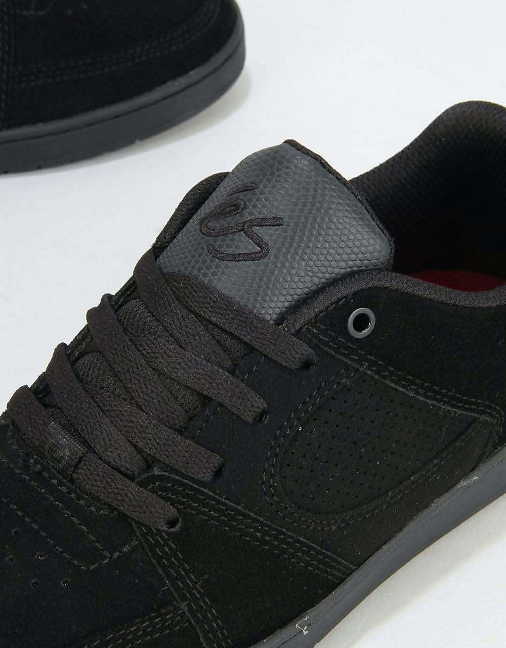 éS Accel Slim Skate Shoes - Black/Black/Black