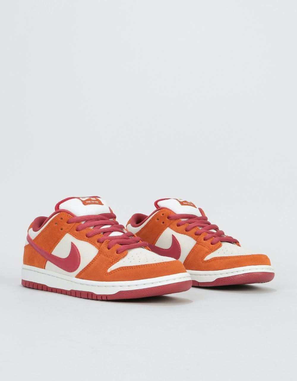 Nike SB Dunk Low Pro Skate Shoes - Dark Russet/Cedar-Summit White