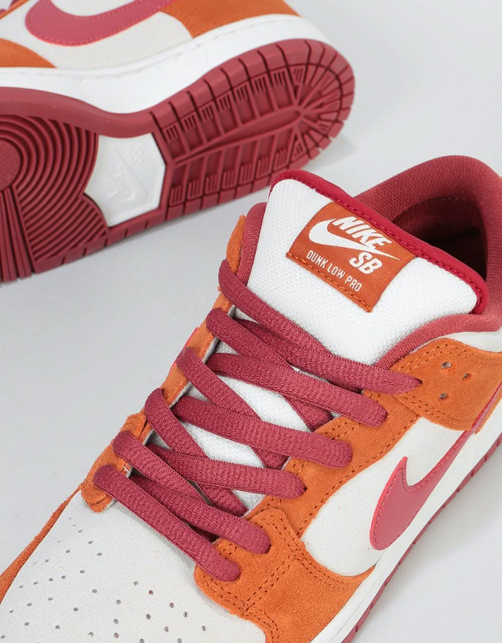 Nike SB Dunk Low Pro Skate Shoes - Dark Russet/Cedar-Summit White