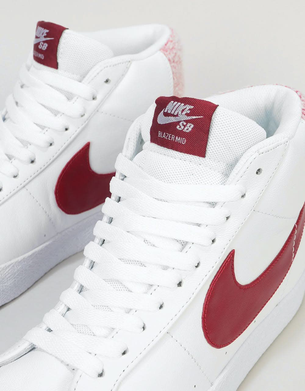 Nike SB Zoom Blazer Mid Premium Skate Shoes - White/Team Red