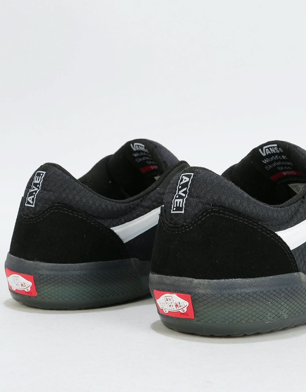 Vans Ave Pro Skate Shoes - Black/White