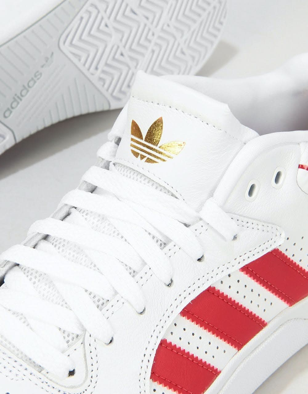 Adidas Tyshawn Skate Shoes - White/Scarlet/White