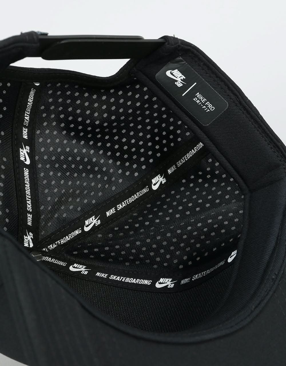 Nike SB Aerobill Pro 2.0 Snapback Cap - Black/White