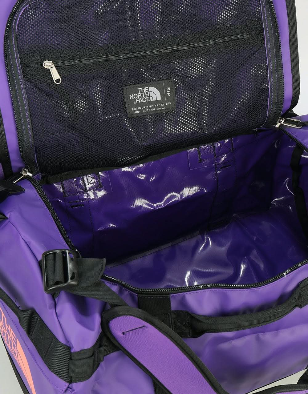 The North Face Base Camp Small Duffel Bag - Hero Purple/TNF Black