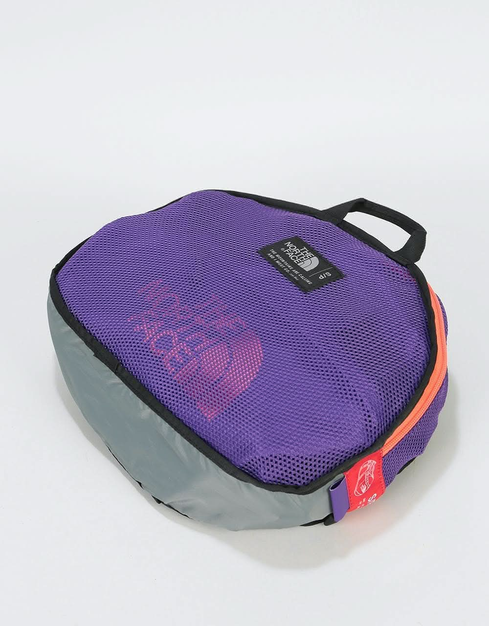 The North Face Base Camp Small Duffel Bag - Hero Purple/TNF Black