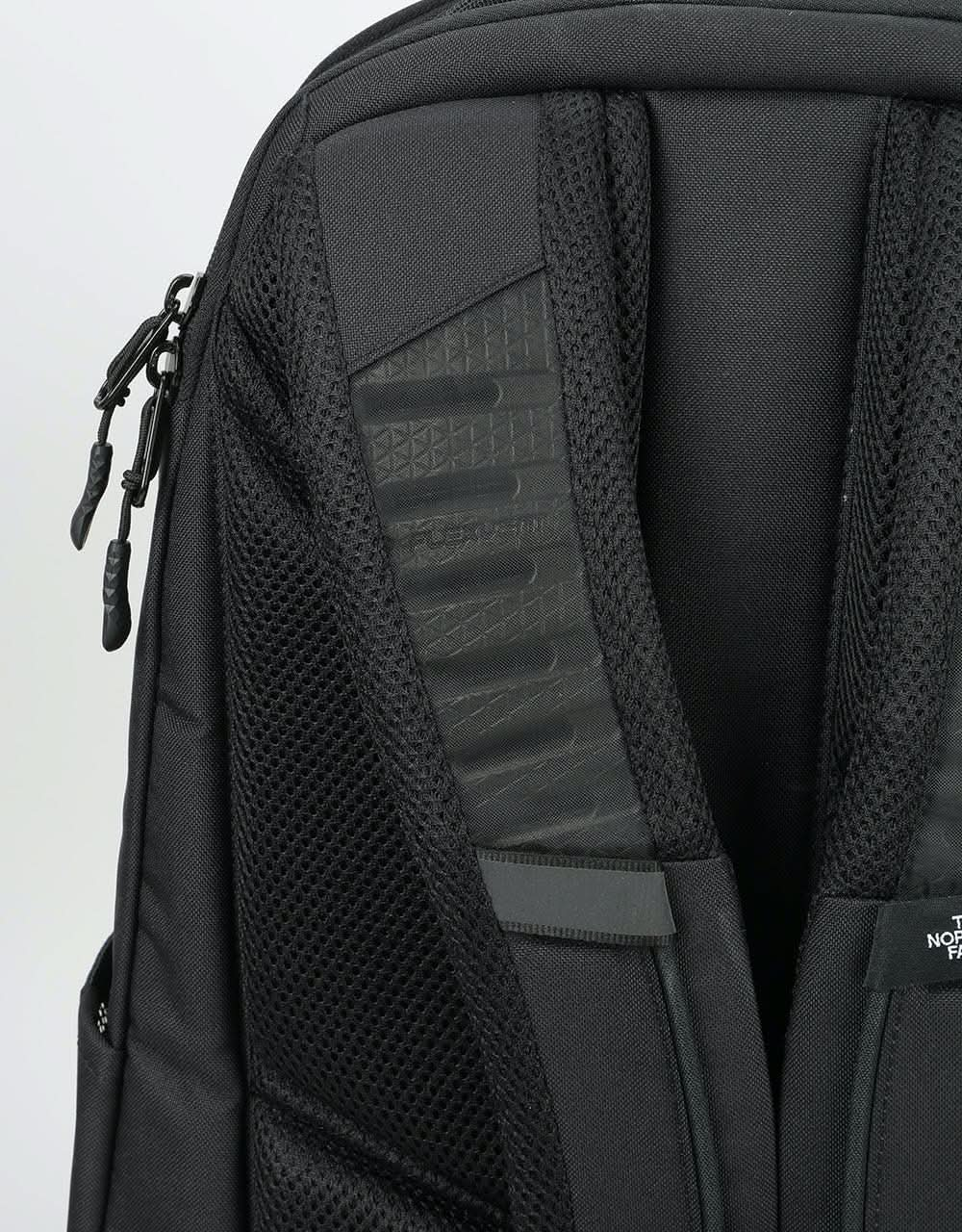 The North Face Cryptic Backpack - TNF Black