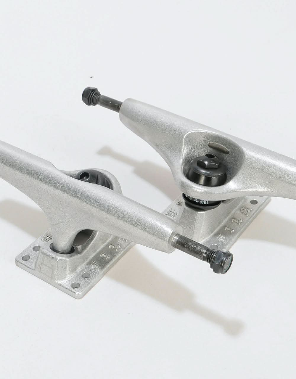 Film Inverted Kingpin 5.5 Skateboard Trucks