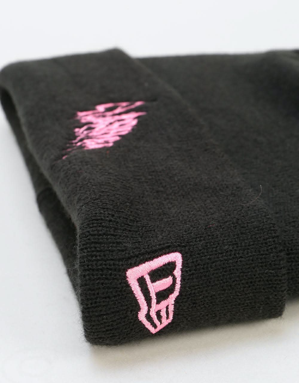 New Era x Santa Cruz Slasher Beanie - Black