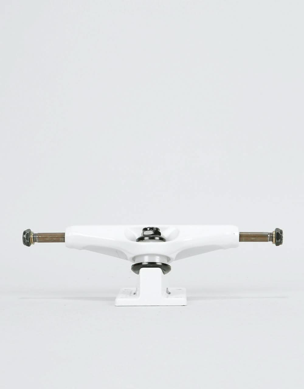 Venture Motto 5.2 High Skateboard Trucks