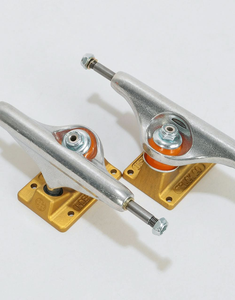 Independent Stage 11 Hollow 139 Standard Skateboard Trucks