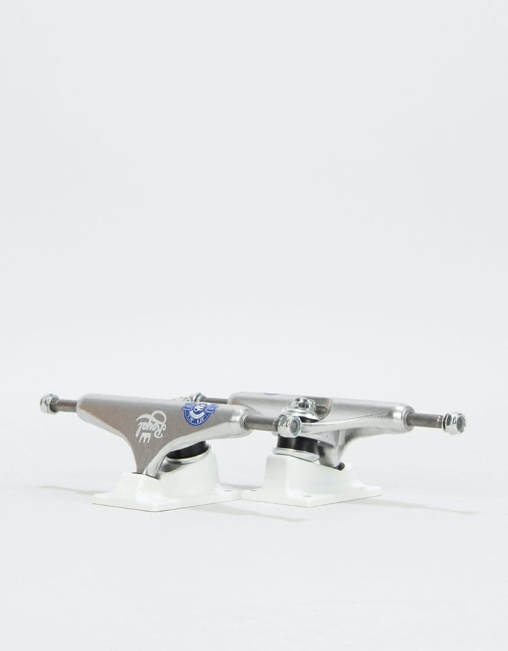 Royal Classic Crown 5.5 Standard Skateboard Trucks