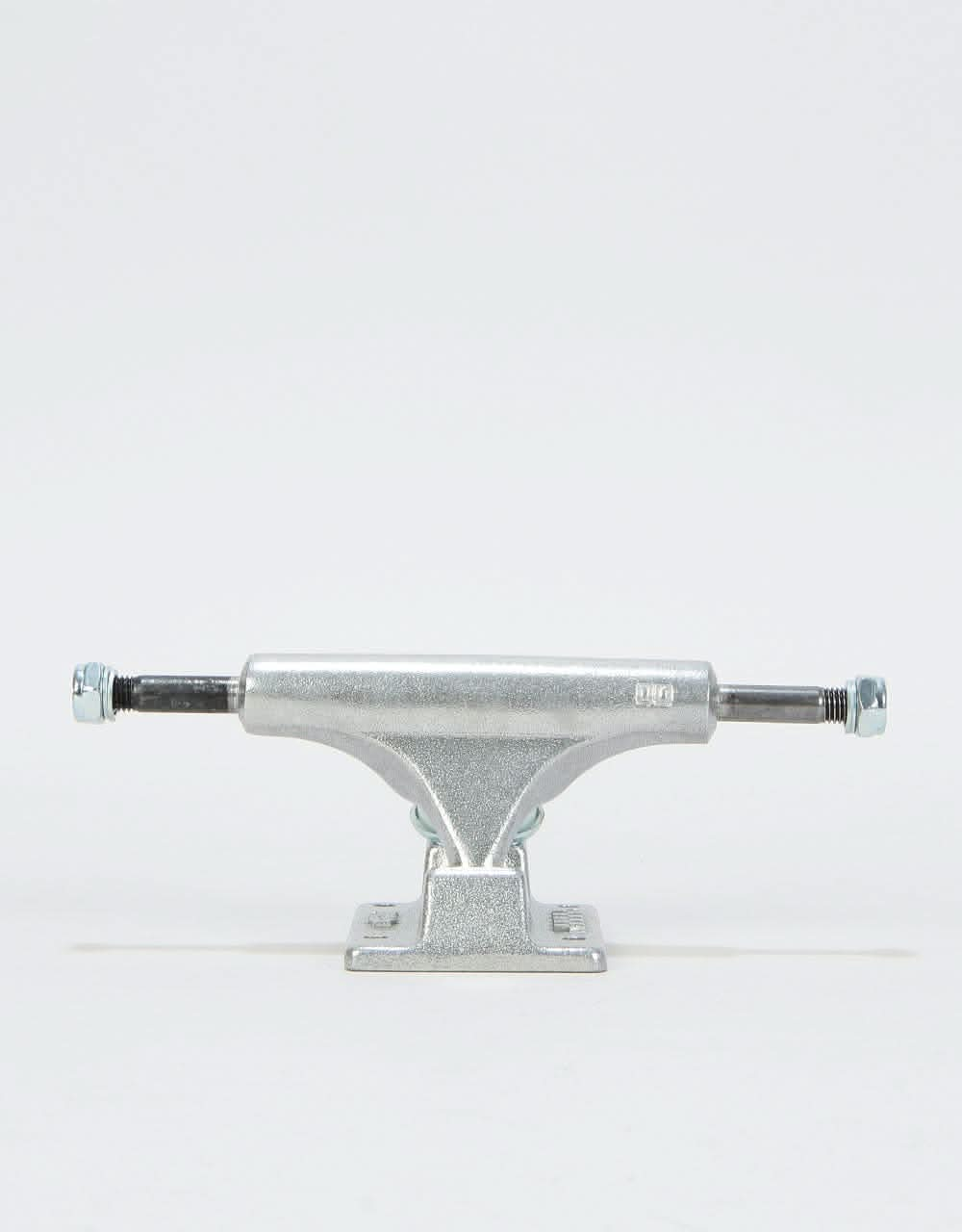 Ace 00 Classic Skateboard Trucks