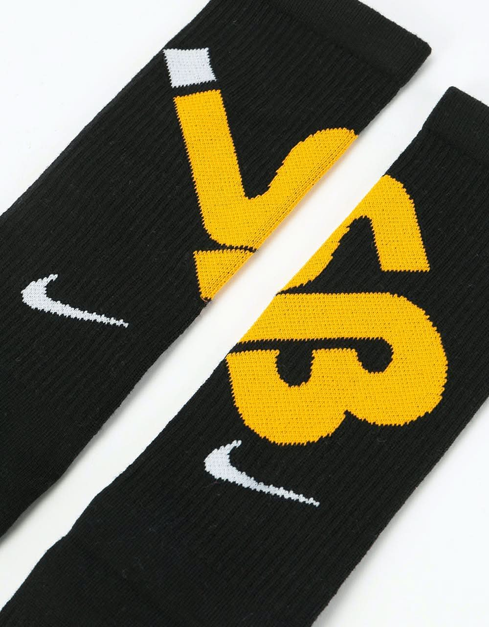 Nike SB Everyday Max Lightweight Crew Socks 3 Pack - Multi (BWB)