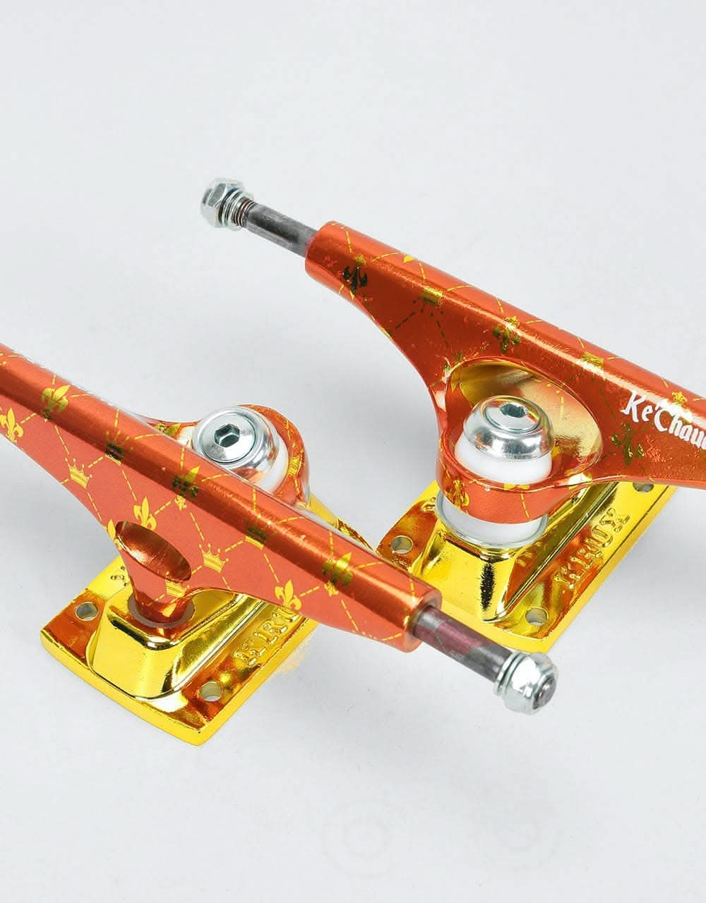 Krux KeChaud DLK 8.25 Standard Skateboard Trucks