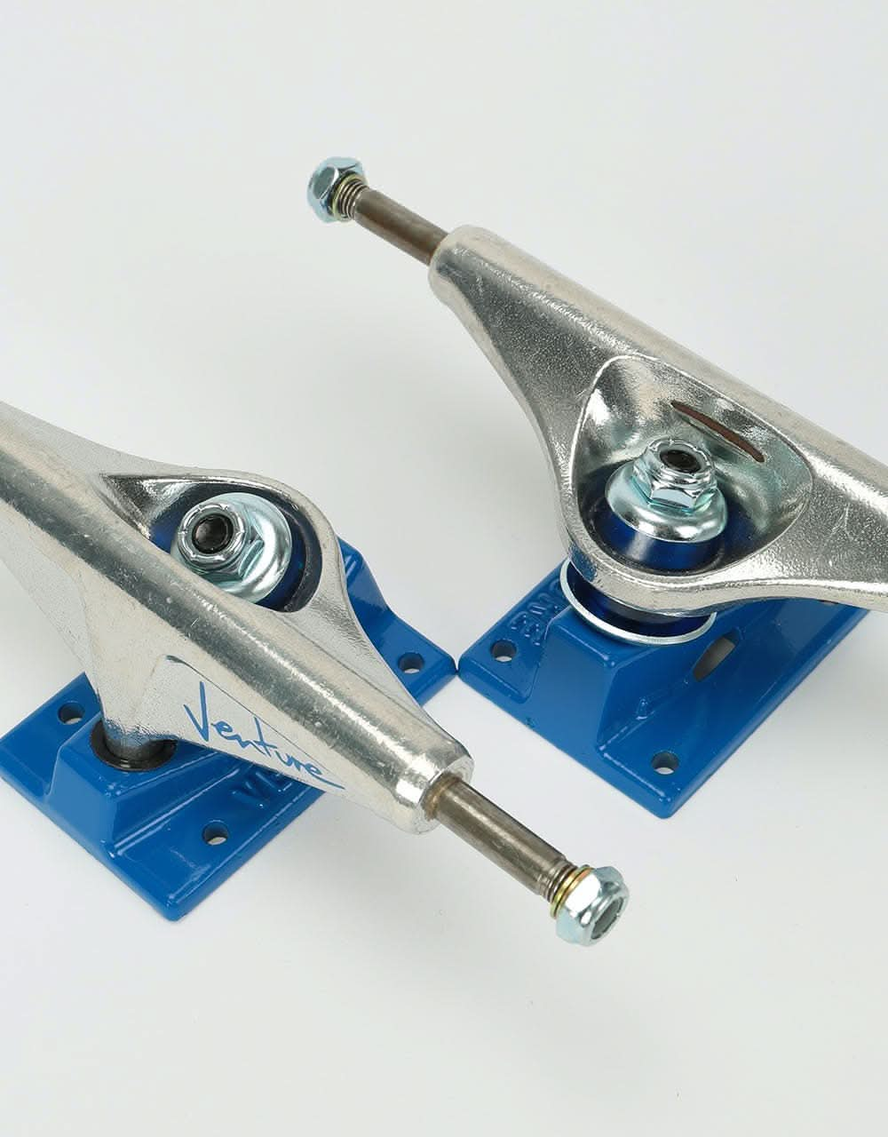 Venture '92 Team 5.2 High Skateboard Trucks