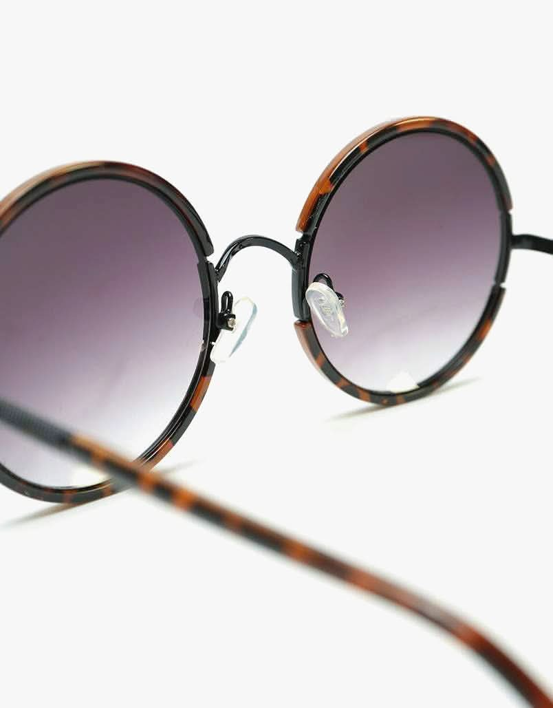 Route One Oversized Round Sunglasses - Tortoiseshell