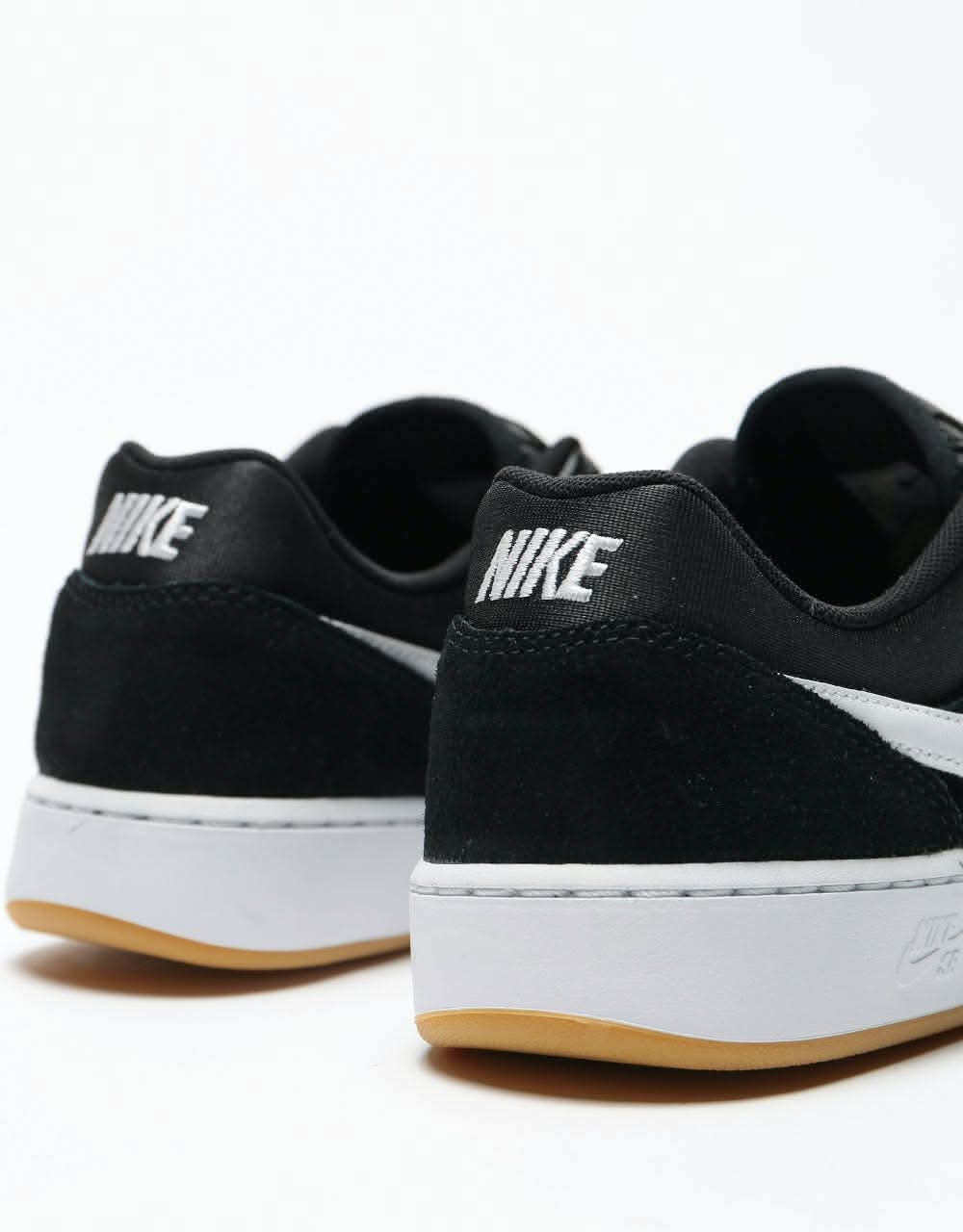 Nike SB GTS Return Skate Shoes - Black/White-Black-Gum Light Brown