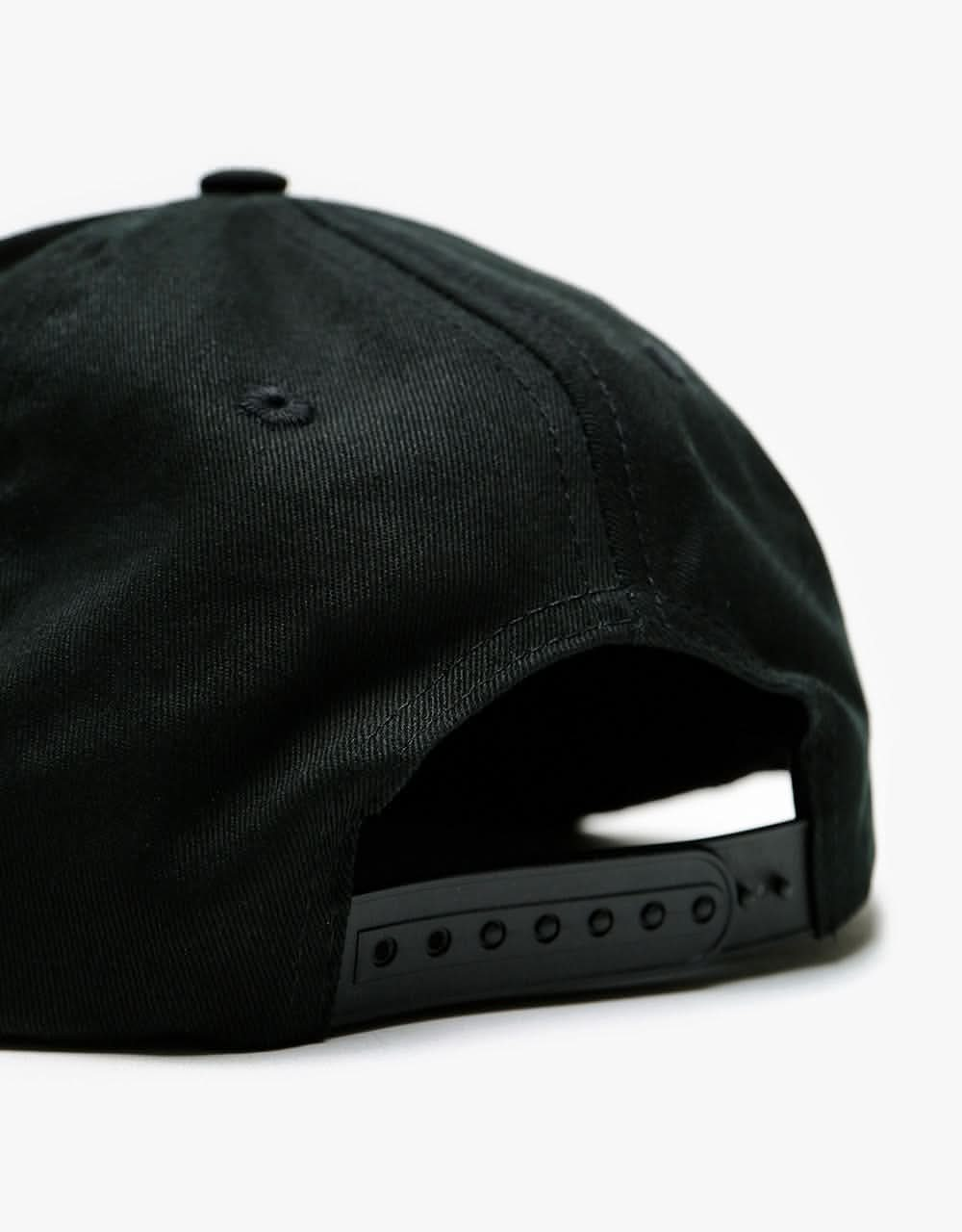 Santa Cruz Oval Dot Snapback Cap - Black