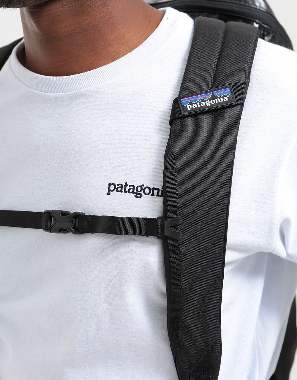 Patagonia Black Hole® 25L Backpack - Black