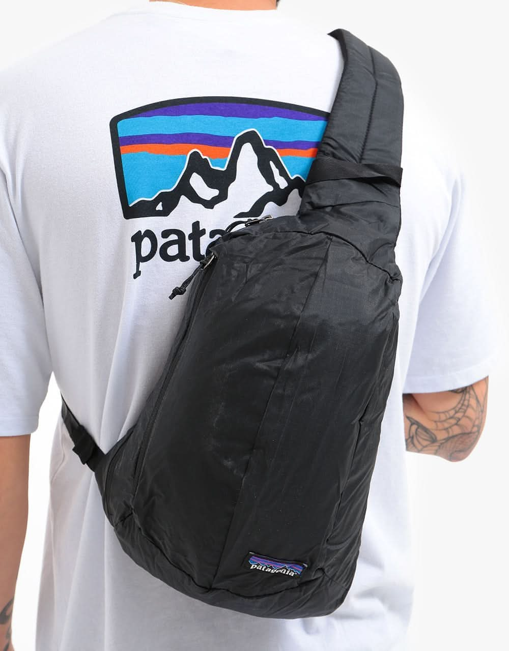 Patagonia Ultralight Black Hole® 8L Sling - Black