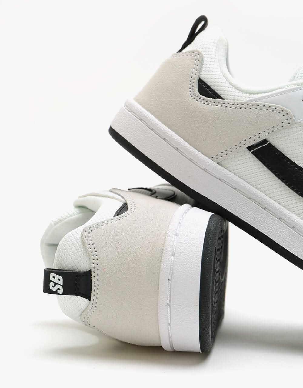 Nike SB Alleyoop Kids Skate Shoes - White/Black/White