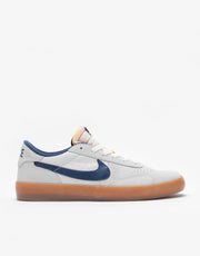 Nike SB Heritage Vulc Skate Shoes - Summit White/Navy-White-Gum Light Brown