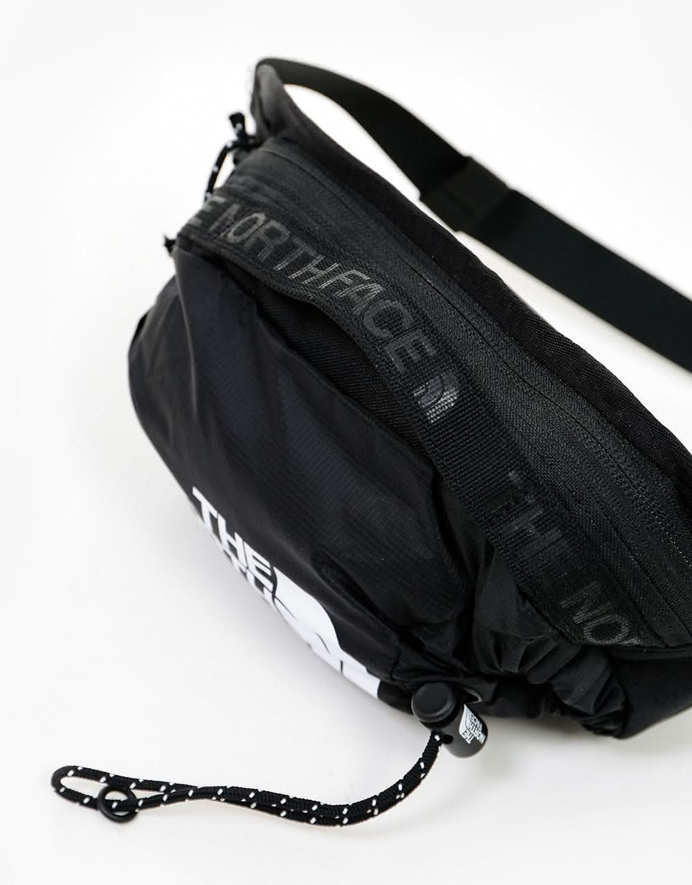 The North Face Bozer Hip Pack III Small Cross Body Bag - TNF Black