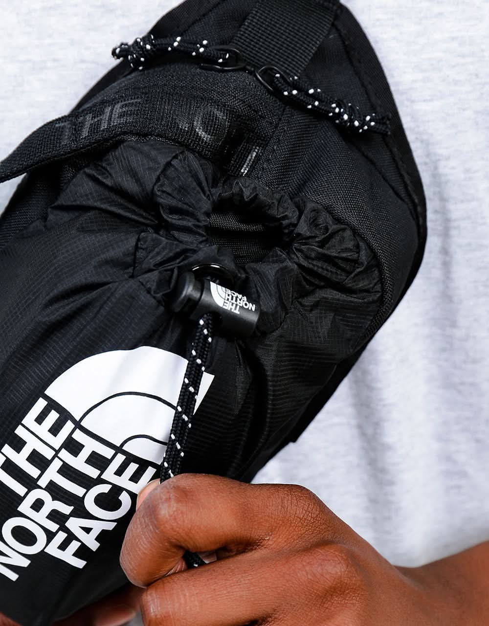 The North Face Bozer Hip Pack III Small Cross Body Bag - TNF Black