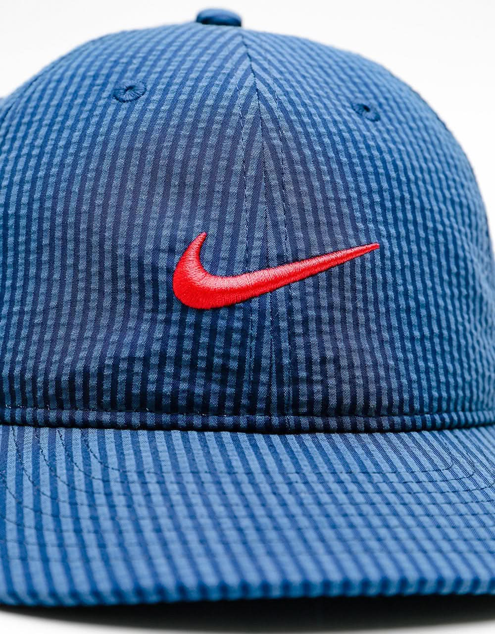 Nike SB H86 Seersucker Flatbill Snapback Cap - Midnight Navy/Red