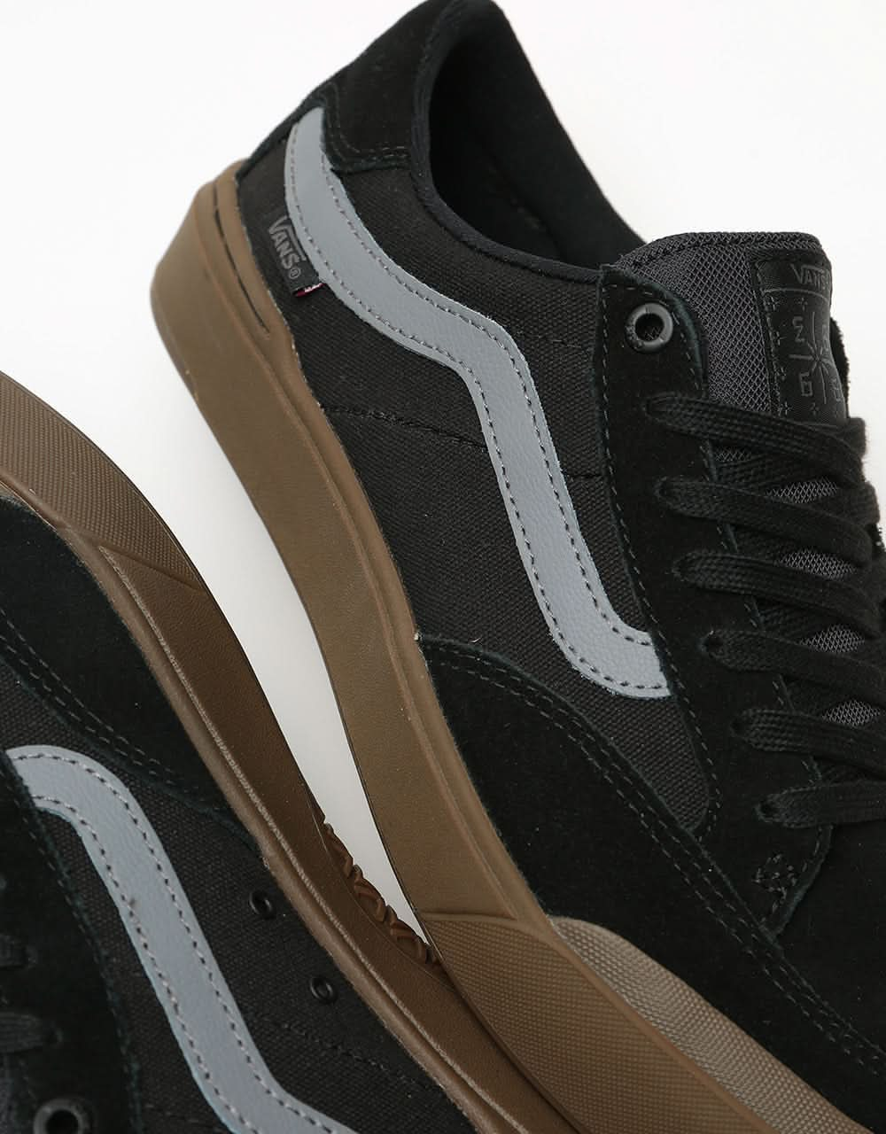 Vans Berle Pro Skate Shoes - Black/Dark Gum