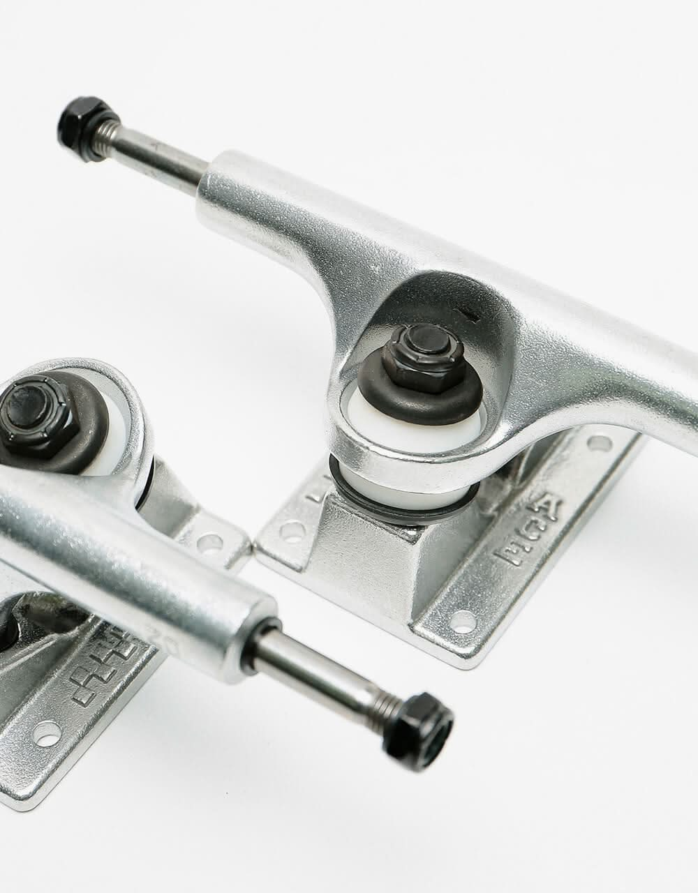 Ace 02 Low Skateboard Trucks - Polished (Pair)