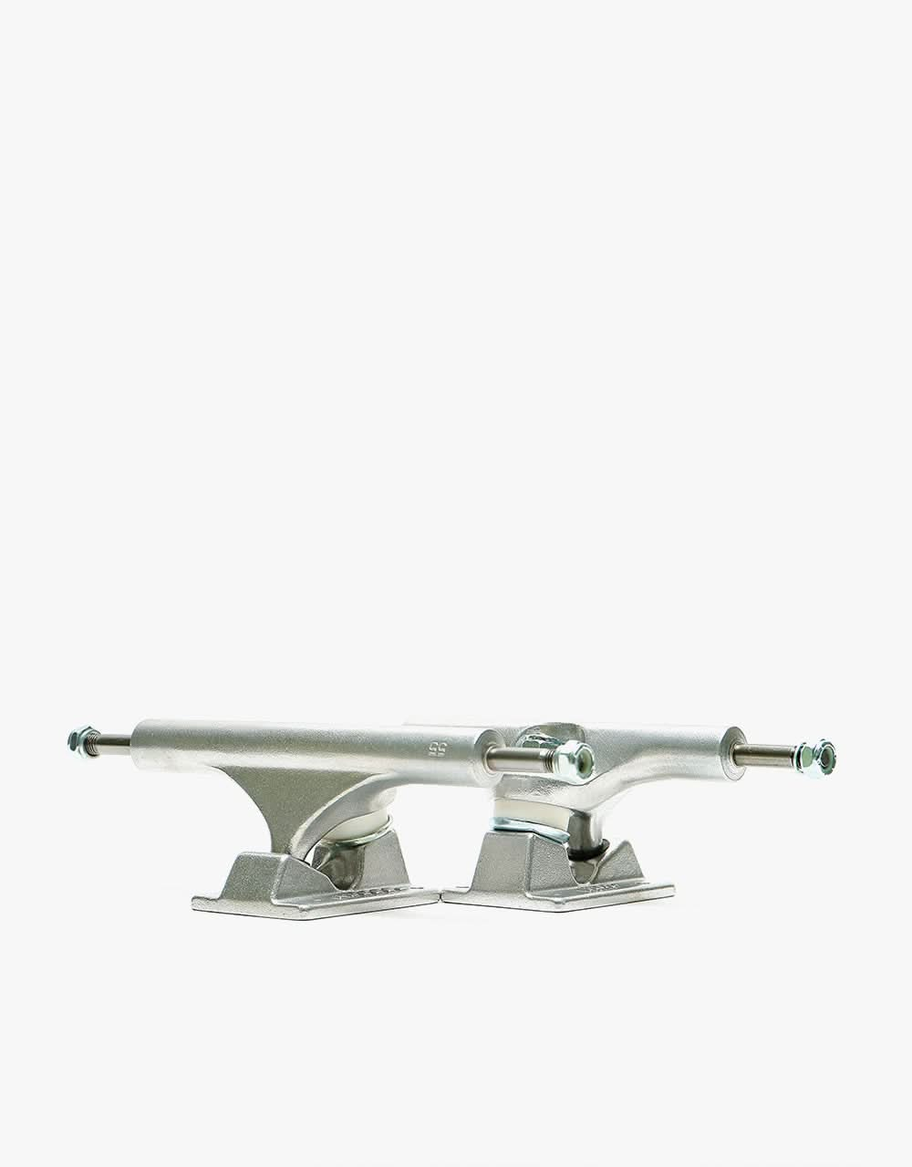 Ace 55 Classic Skateboard Trucks – Poliert (Paar)