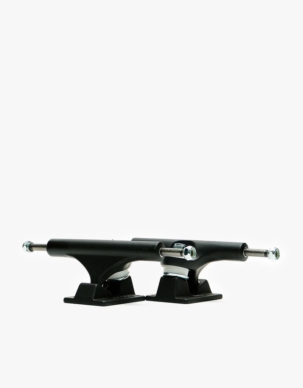 Ace 66 Classic Skateboard Trucks – Mattschwarz (Paar)