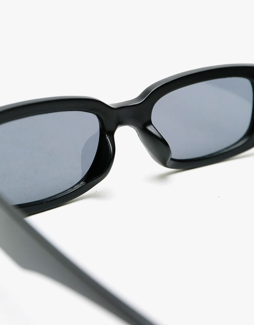 CHPO Nicole Sunglasses - Black/Black