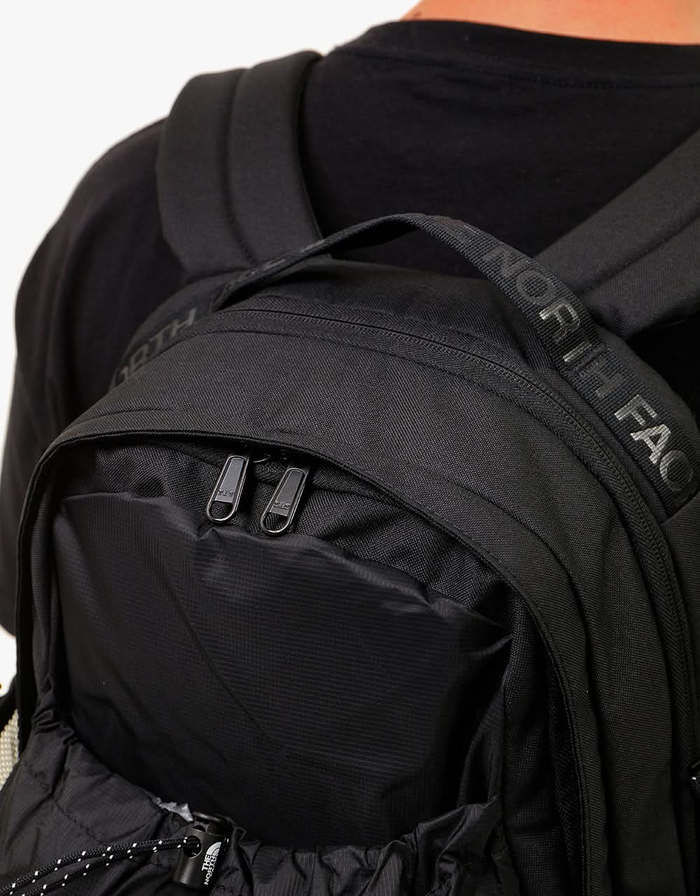 The North Face Bozer Backpack - TNF Black/TNF Black