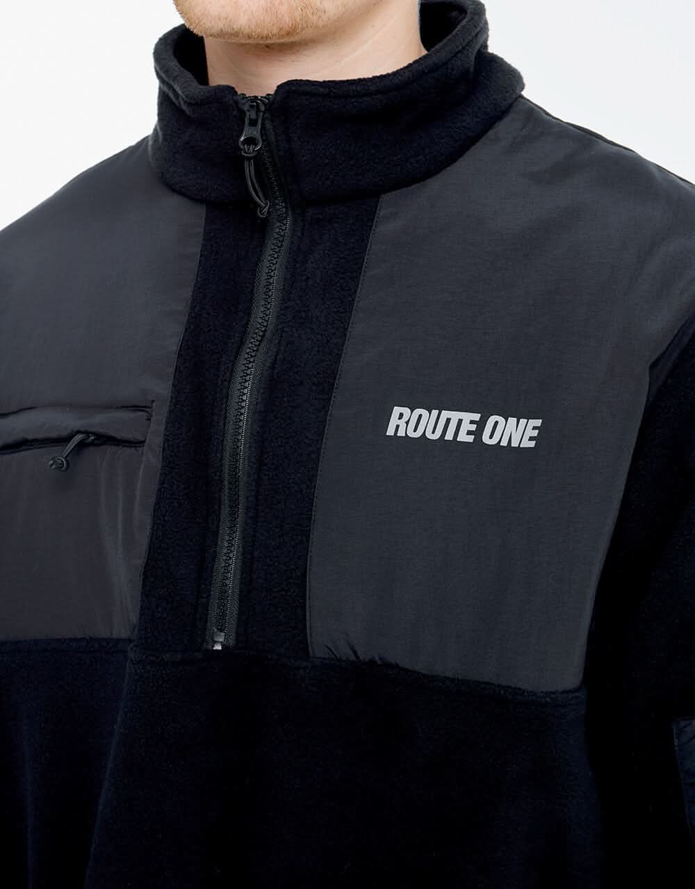 Route One Boulder 1/2 Zip Fleece - Black