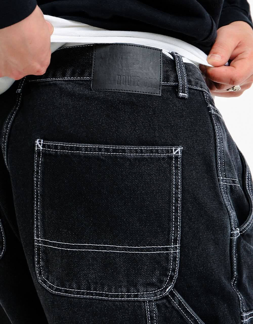 Pantaloni in denim con doppio ginocchio Route One - Nero lavato