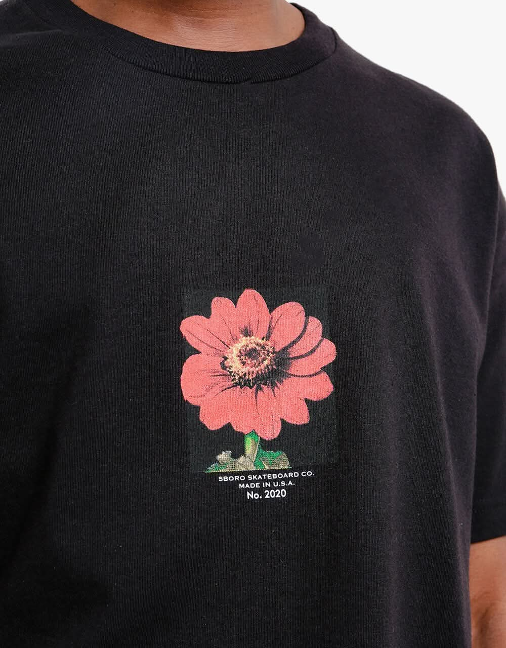 5Boro Red Flower T-Shirt - Black