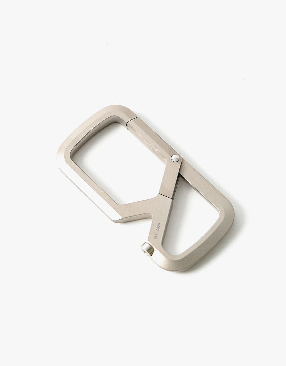 James The Mehlville 'Carabiner' Keychain - Titanium/Titanium