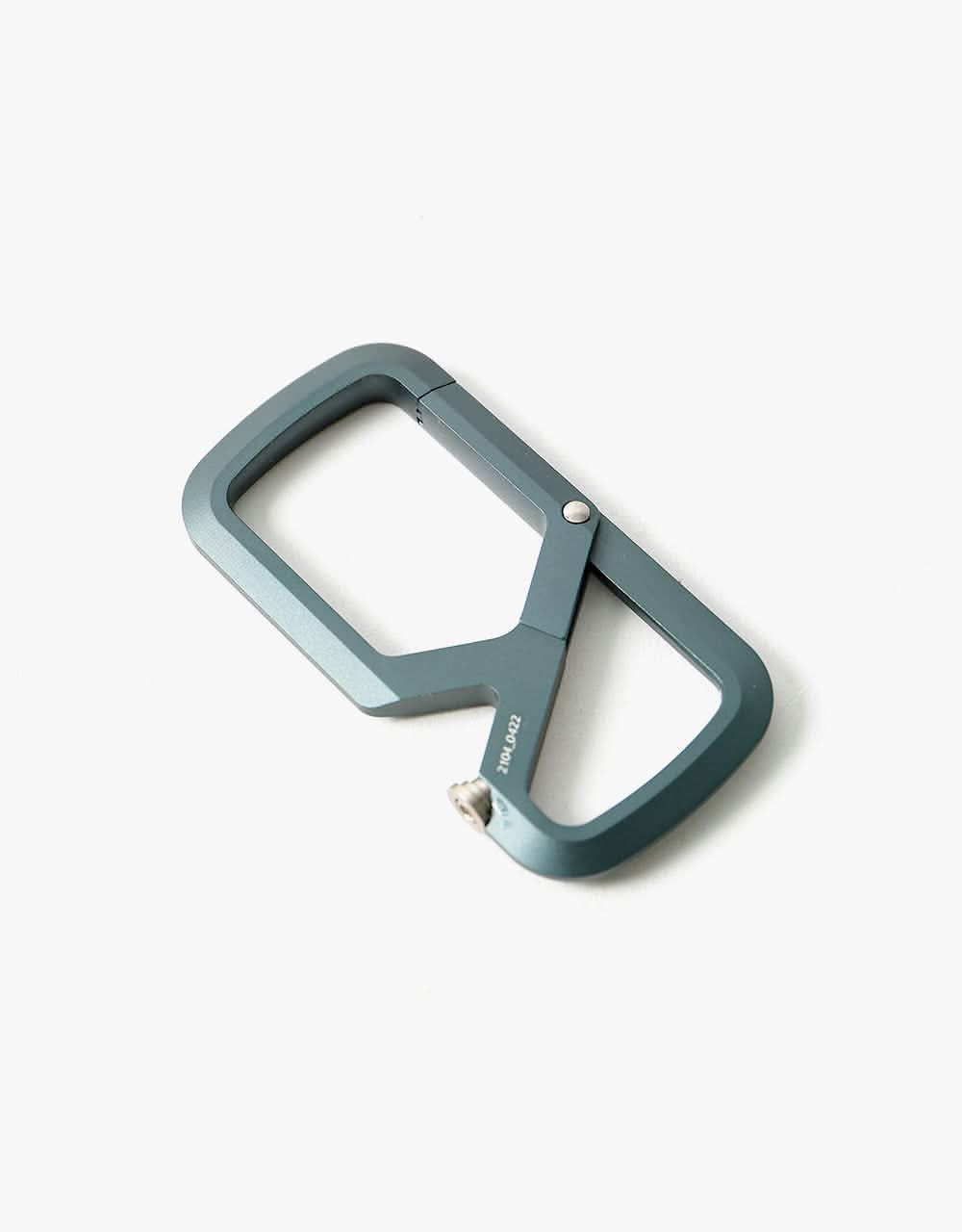 James The Mehlville 'Carabiner' Keychain - Space Grey/Stainless